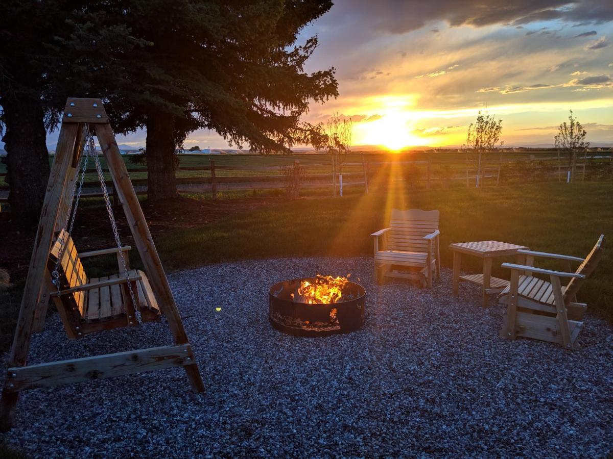 Epic Sunsets In Bozeman - Wonderful View Villa Ngoại thất bức ảnh